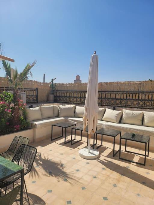 Riad Isahiac Avec Piscine En Exclusivite Marrakesch Exterior foto